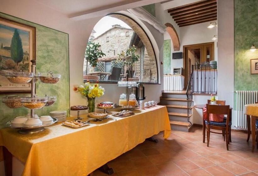 Отель Leon Bianco