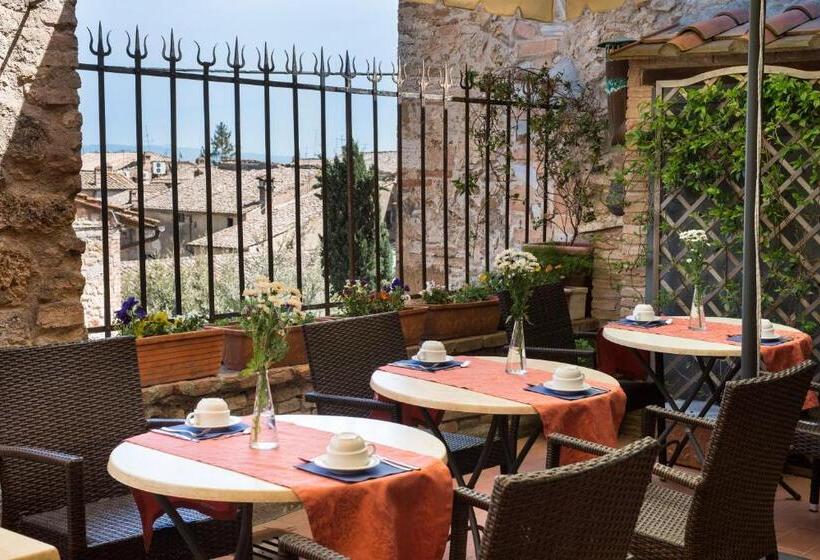 Отель Leon Bianco