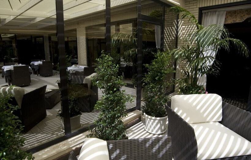 호텔 Leonardo Da Vinci