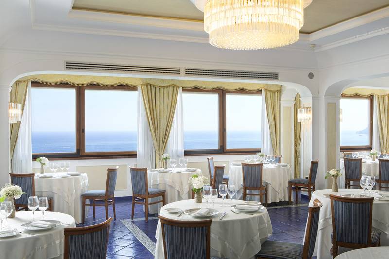 בית מלון כפרי Lloyd S Baia