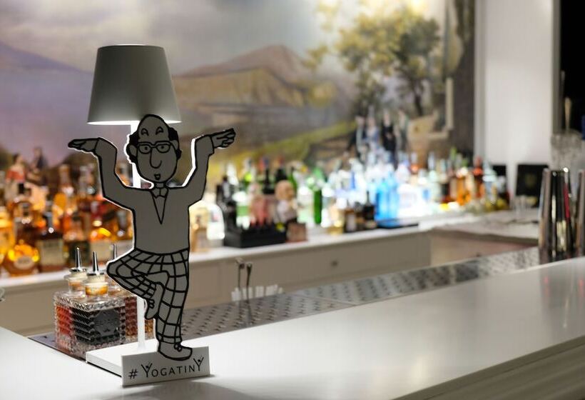 酒店 Majestic Palace