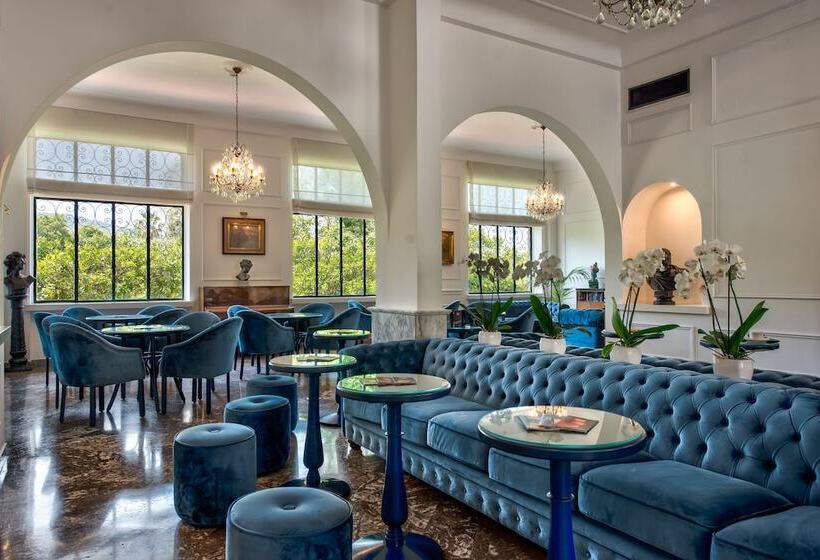 酒店 Majestic Palace