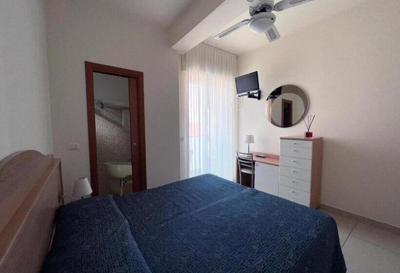 בית מלון כפרי Majestic