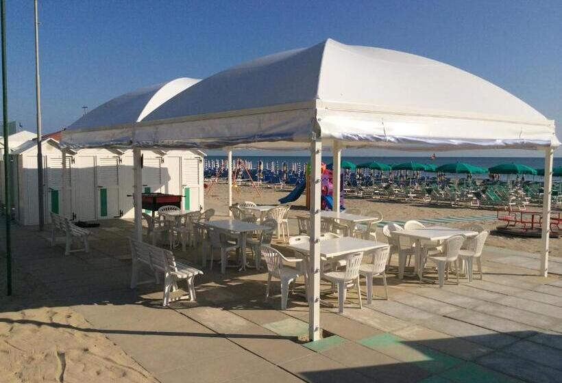 בית מלון כפרי Majestic