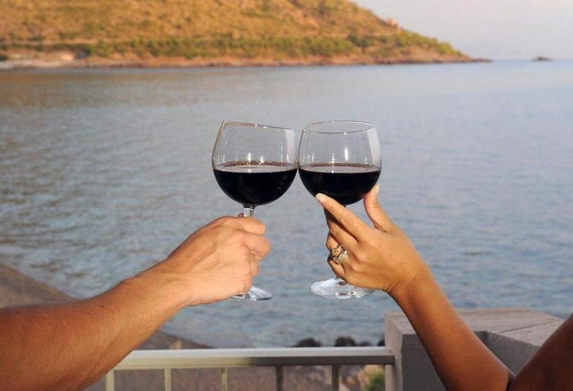 בית מלון כפרי Mediterraneo