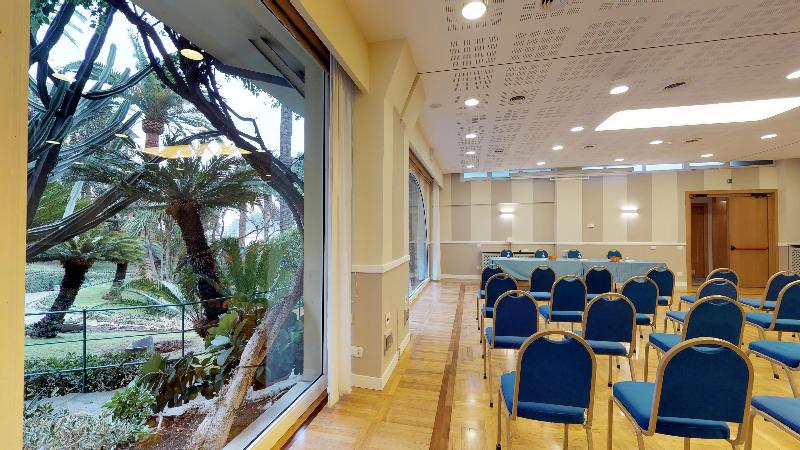 בית מלון כפרי Metropole