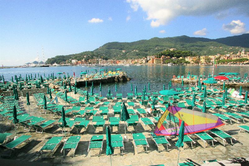 בית מלון כפרי Metropole