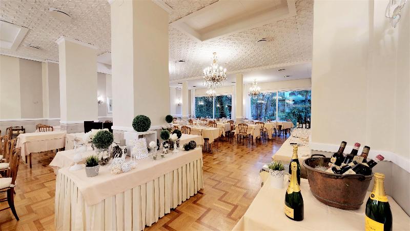 בית מלון כפרי Metropole