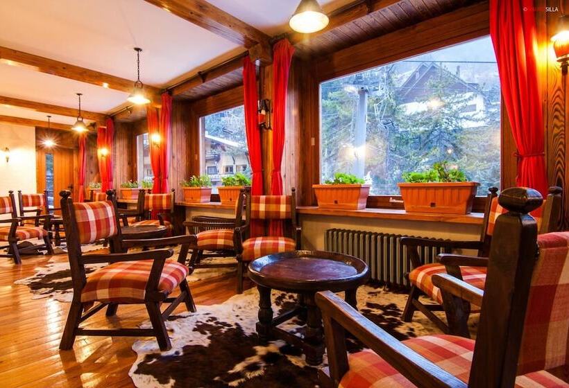 فندق Garnì Mille Pini