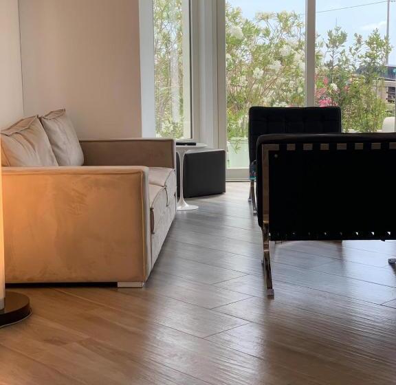 酒店 Miramare The Palace Resort