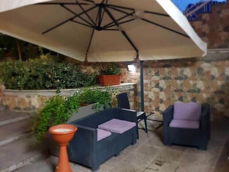 בית מלון כפרי Miramonti