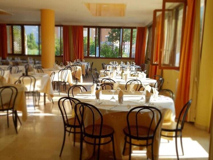 בית מלון כפרי Miramonti