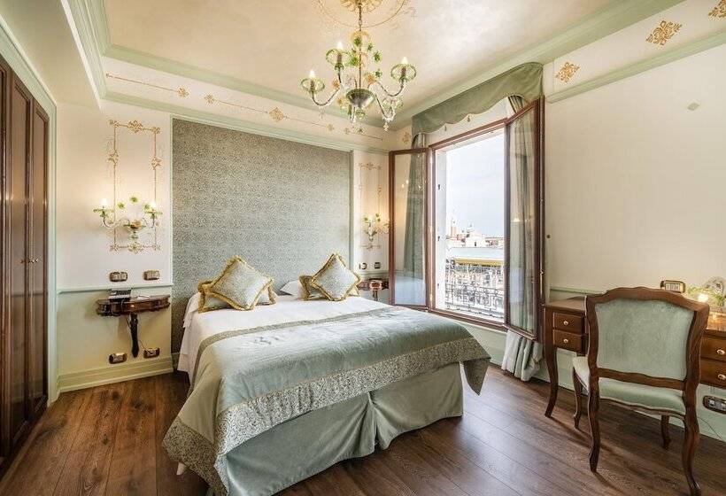 Отель Monaco & Grand Canal