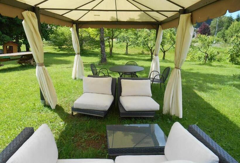 Отель Monaco Sport