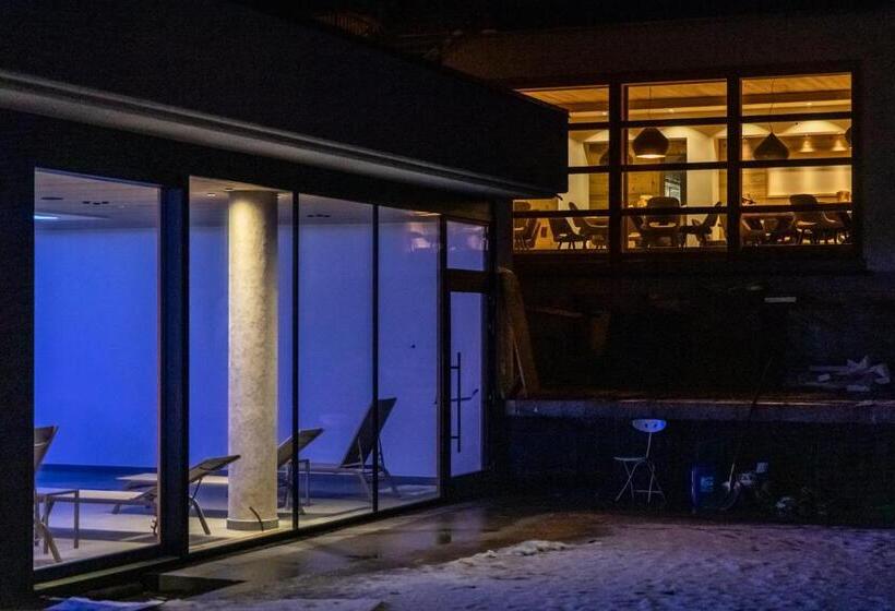 Отель Monaco Sport