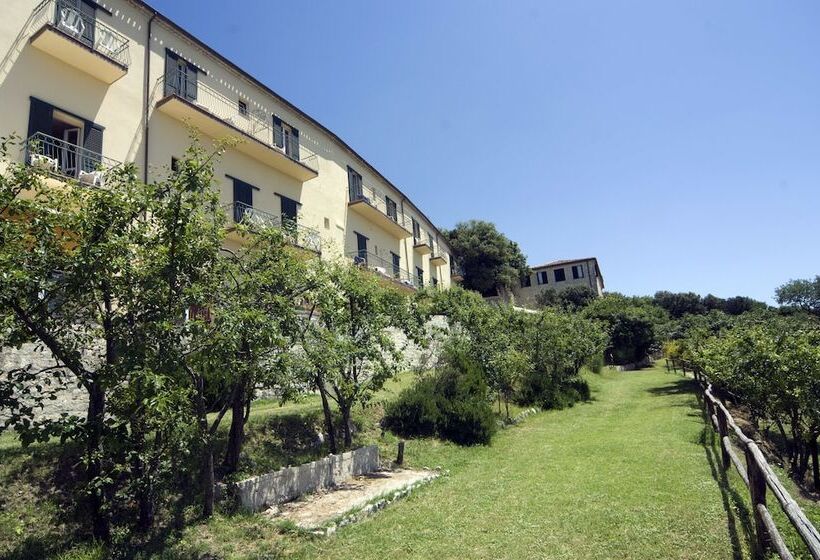 فندق Monteconero