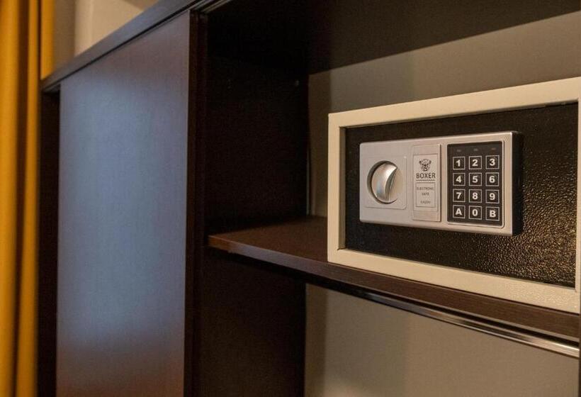 فندق Montevecchio