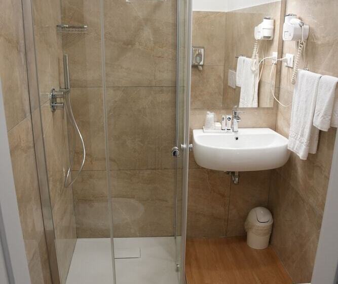 فندق Montevecchio