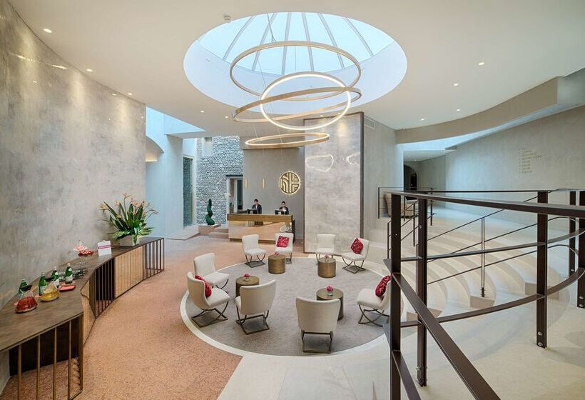 Отель NH Collection Palazzo Verona