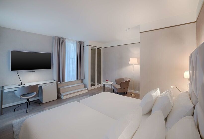 Отель NH Collection Palazzo Verona