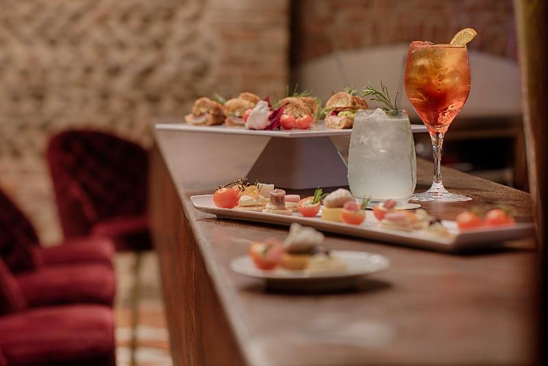 Отель NH Collection Palazzo Verona