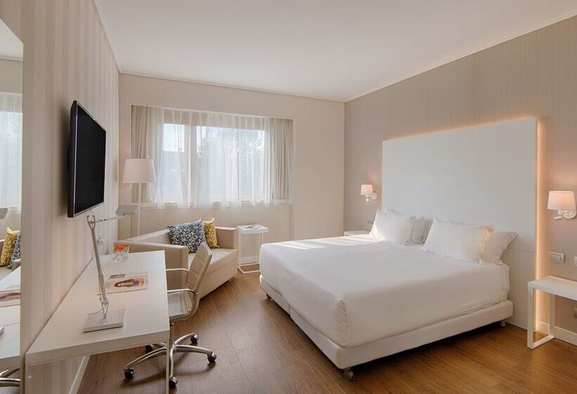 فندق NH Torino Centro