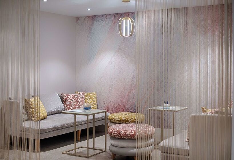 فندق NH Torino Centro