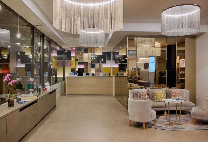 فندق NH Torino Centro