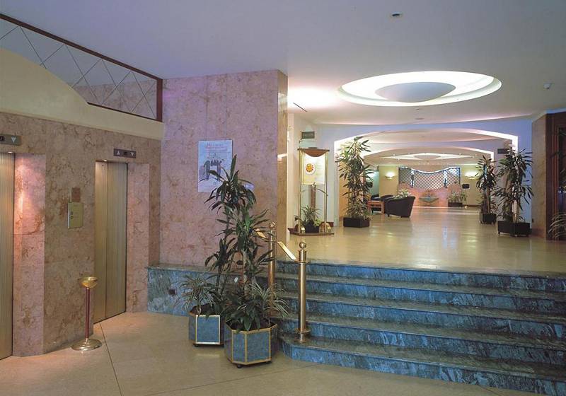 فندق NH Torino Centro