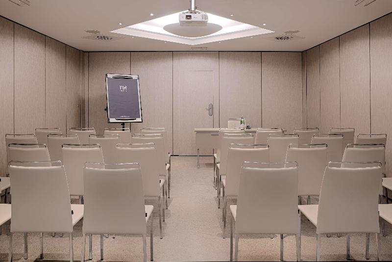 فندق NH Torino Centro