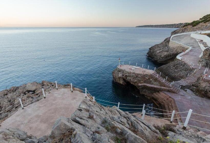 בית מלון כפרי Perla Del Golfo Resort