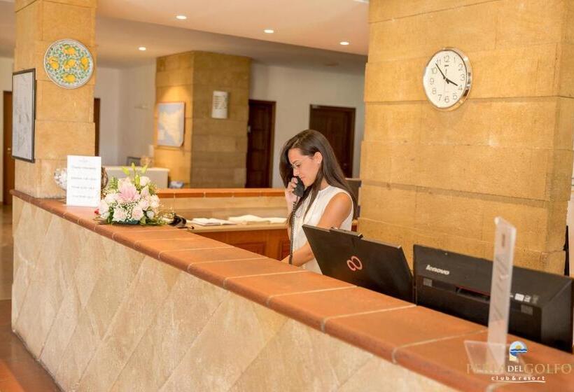 בית מלון כפרי Perla Del Golfo Resort