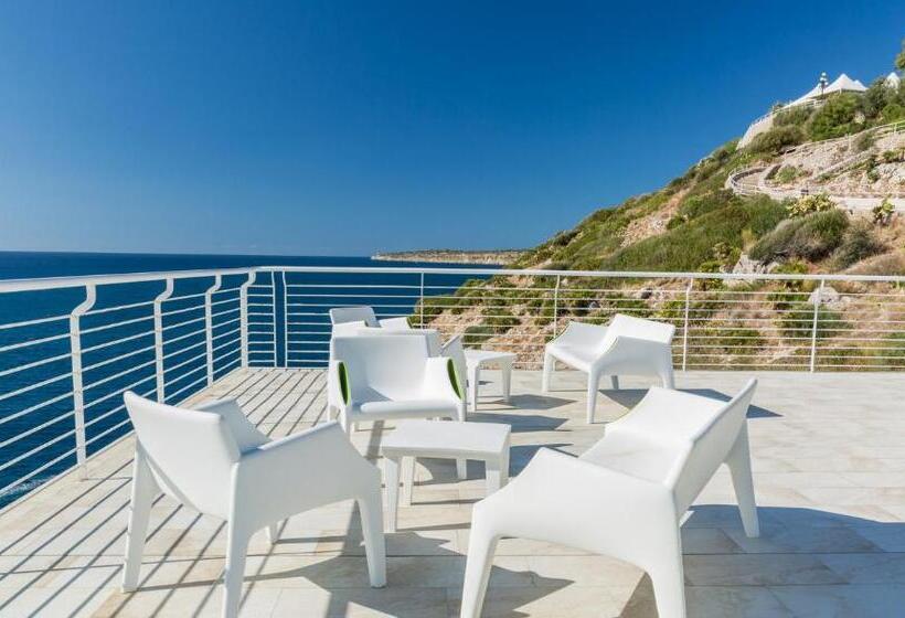 בית מלון כפרי Perla Del Golfo Resort