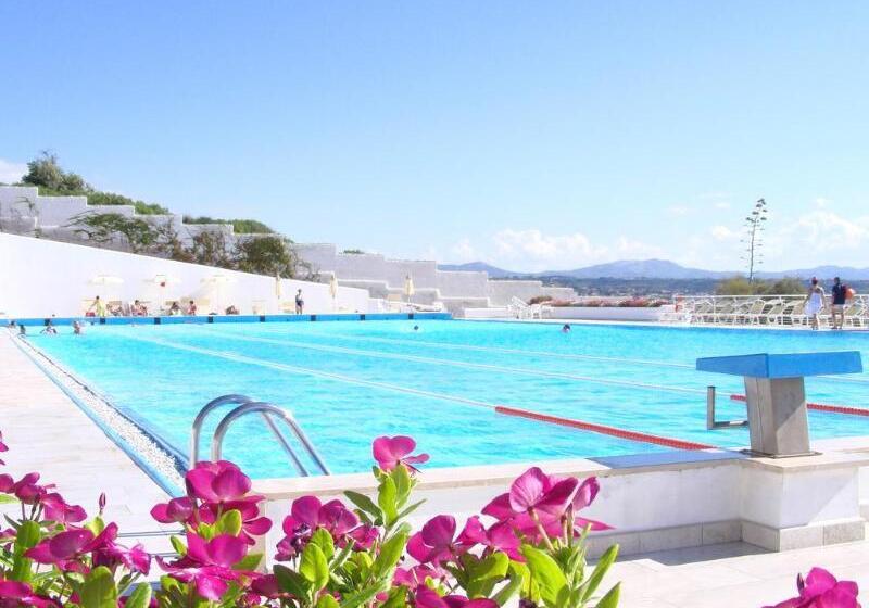 בית מלון כפרי Perla Del Golfo Resort