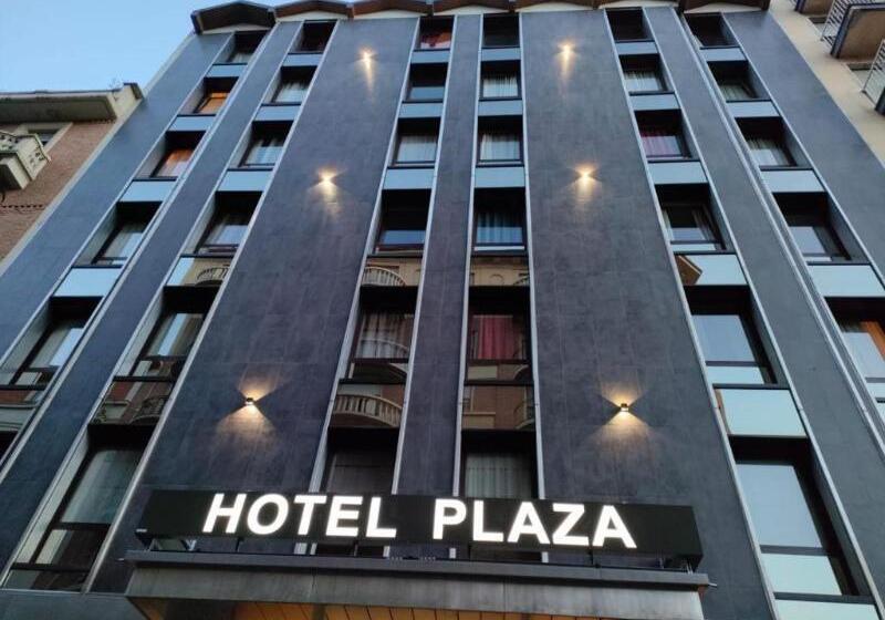 فندق Plaza