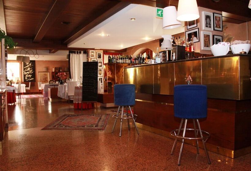 בית מלון כפרי Posta 77