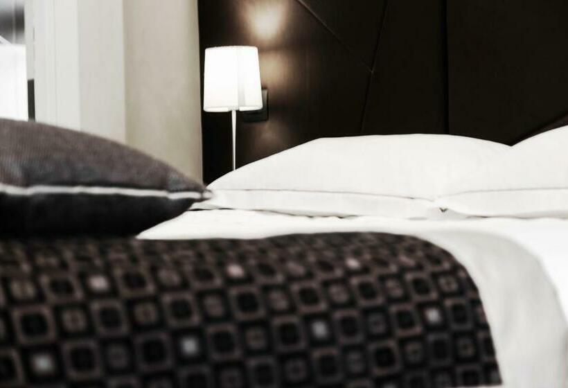 فندق Principe Di Torino