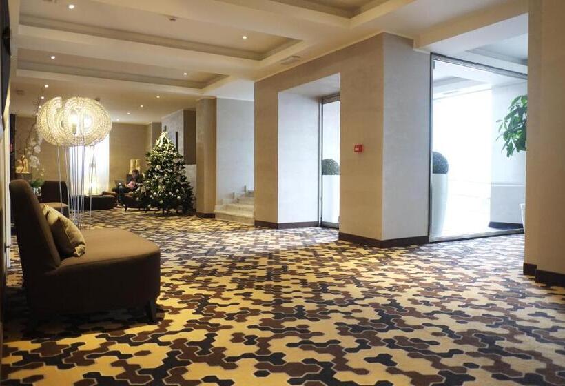 فندق Principe Di Torino