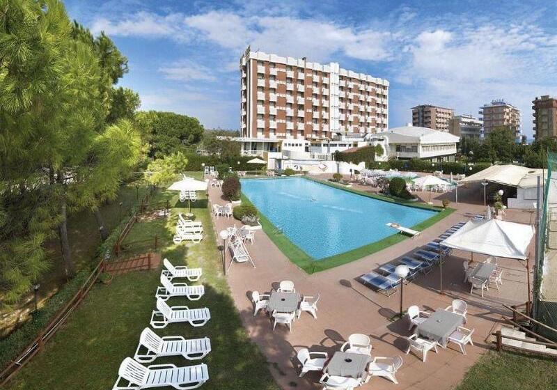 فندق Punta Nord Village &