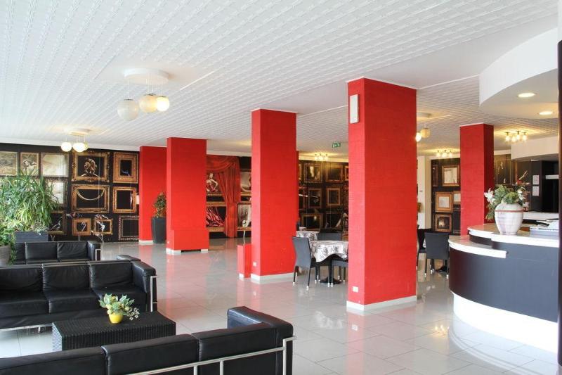 فندق Punta Nord Village &