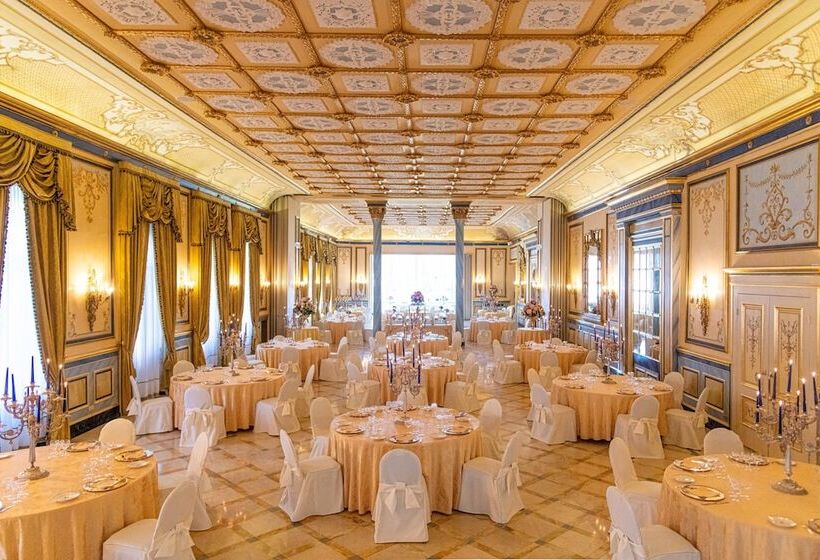 בית מלון כפרי Regina Palace