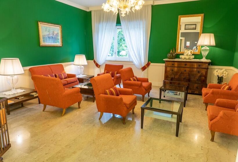 בית מלון כפרי Regina