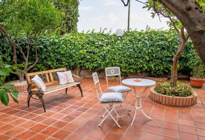 בית מלון כפרי Regina