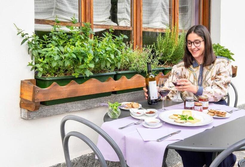 호텔 Ristorante Miramonti