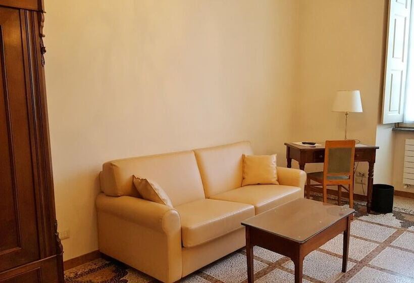 فندق Roma E Rocca Cavour