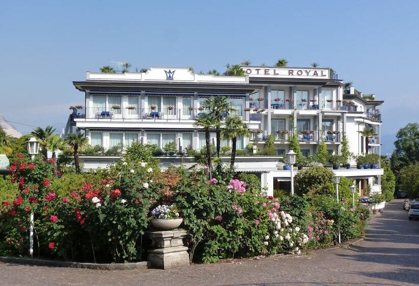 호텔 Royal