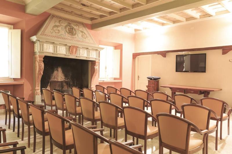 Royal Victoria, By R Collection Hotels