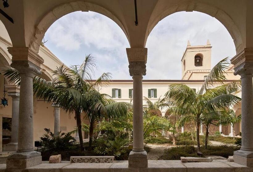 هتل San Domenico Palace, Taormina, A Four Seasons