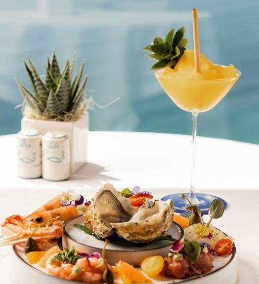 هتل San Domenico Palace, Taormina, A Four Seasons