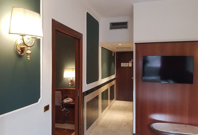 Отель Santa Barbara